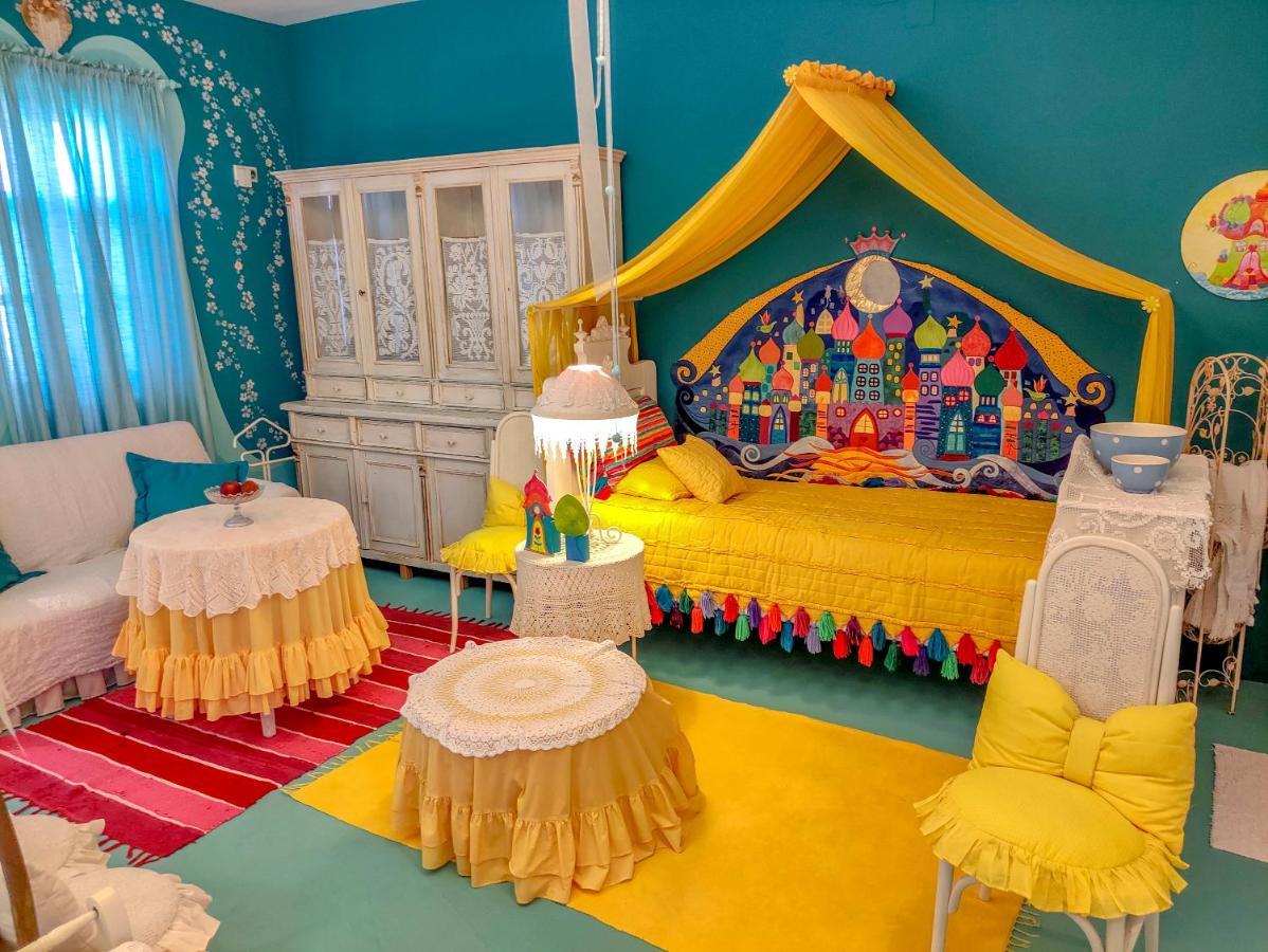 ホテル Feher Tulipan Apartman デブレツェン エクステリア 写真