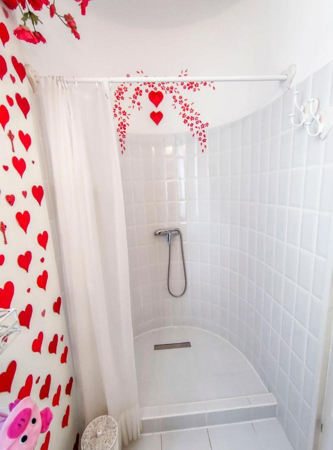 ホテル Feher Tulipan Apartman デブレツェン エクステリア 写真
