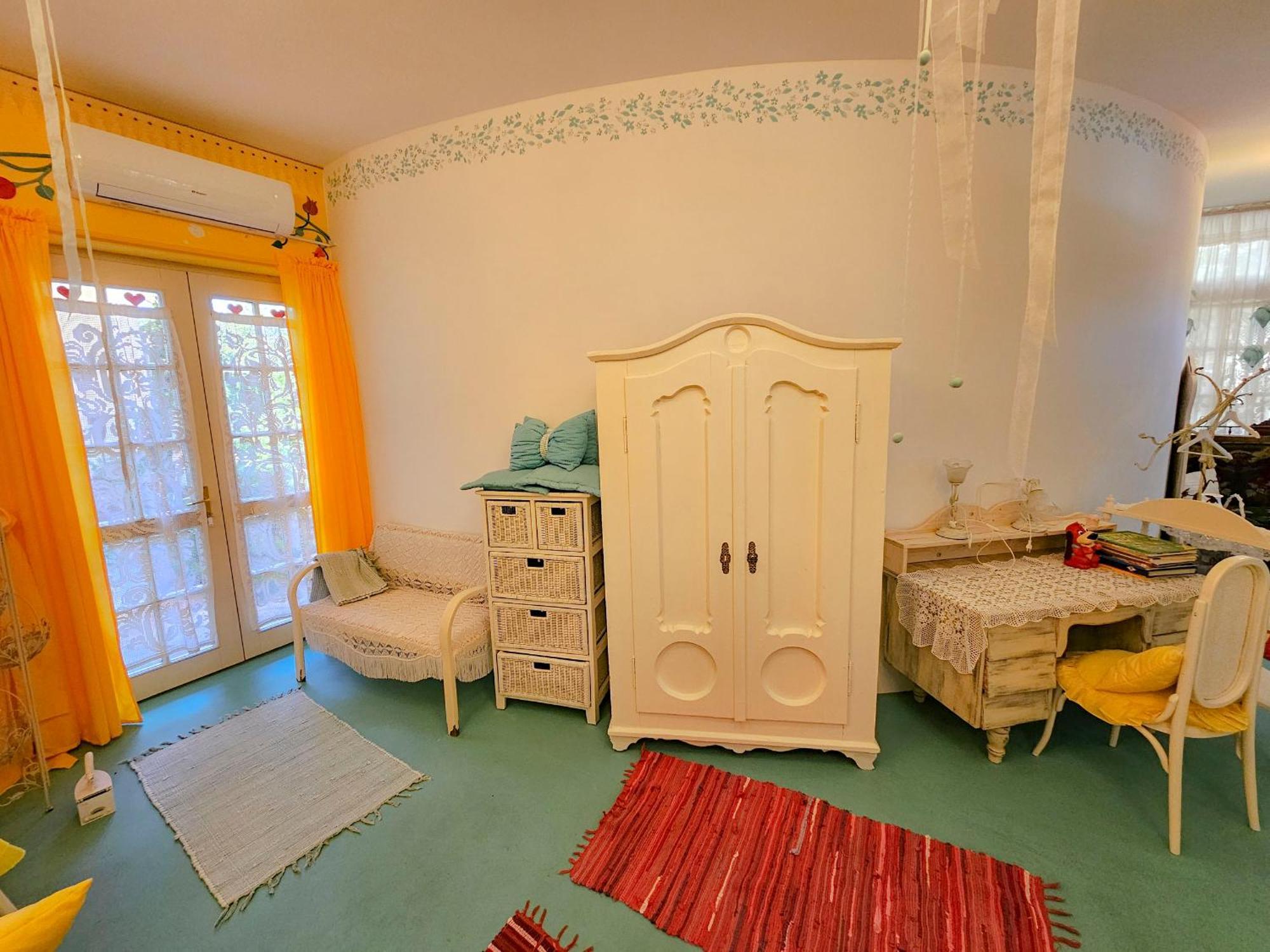 ホテル Feher Tulipan Apartman デブレツェン エクステリア 写真