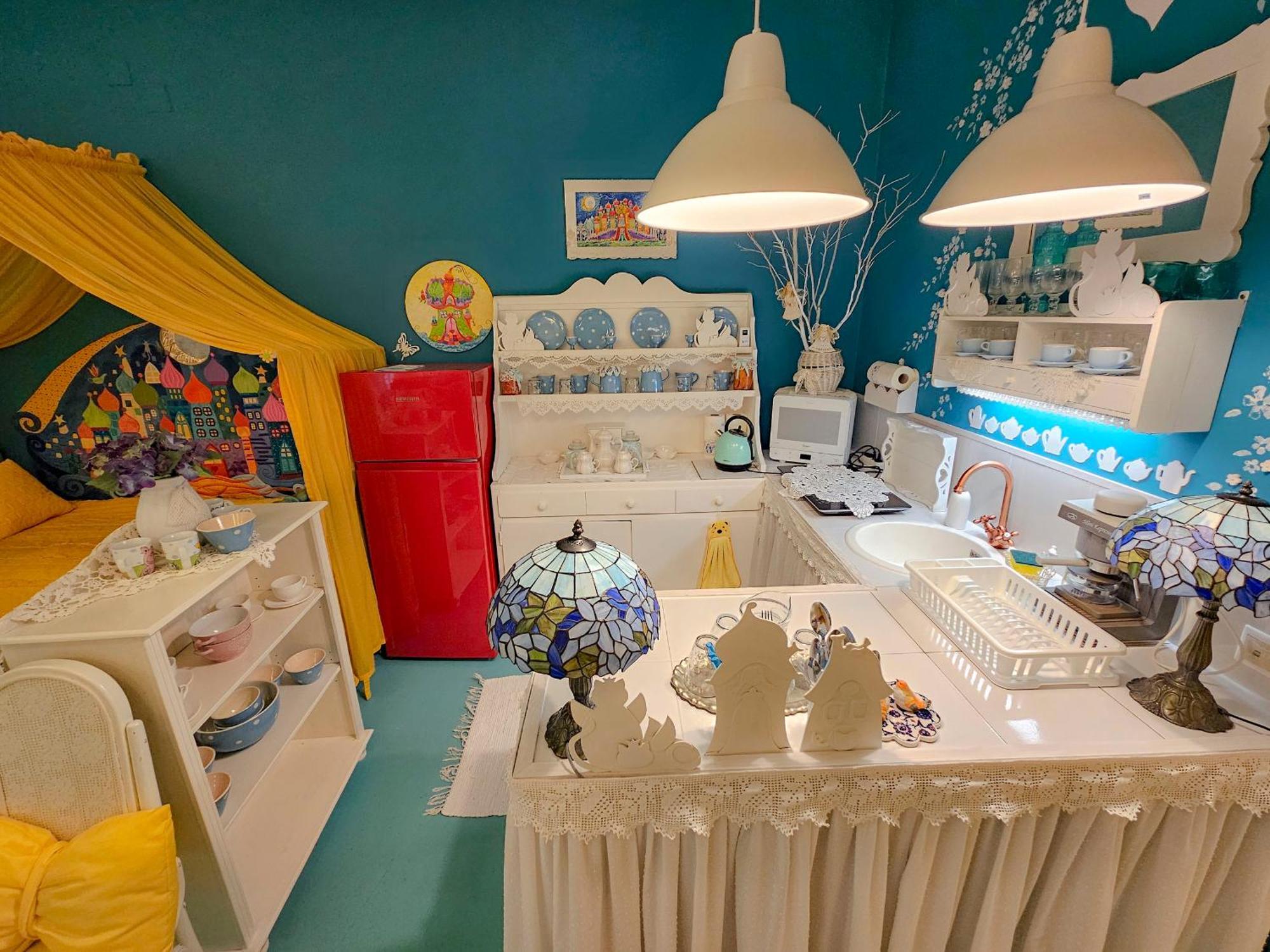 ホテル Feher Tulipan Apartman デブレツェン エクステリア 写真